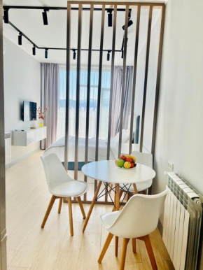 Sea side studio